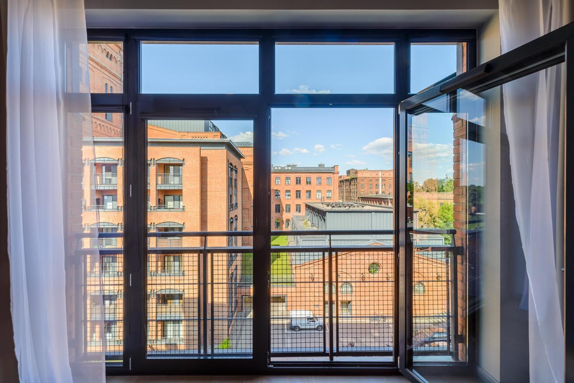 Lumina Loft Tymienieckiego With A View Of The Lake Lodz  Ngoại thất bức ảnh